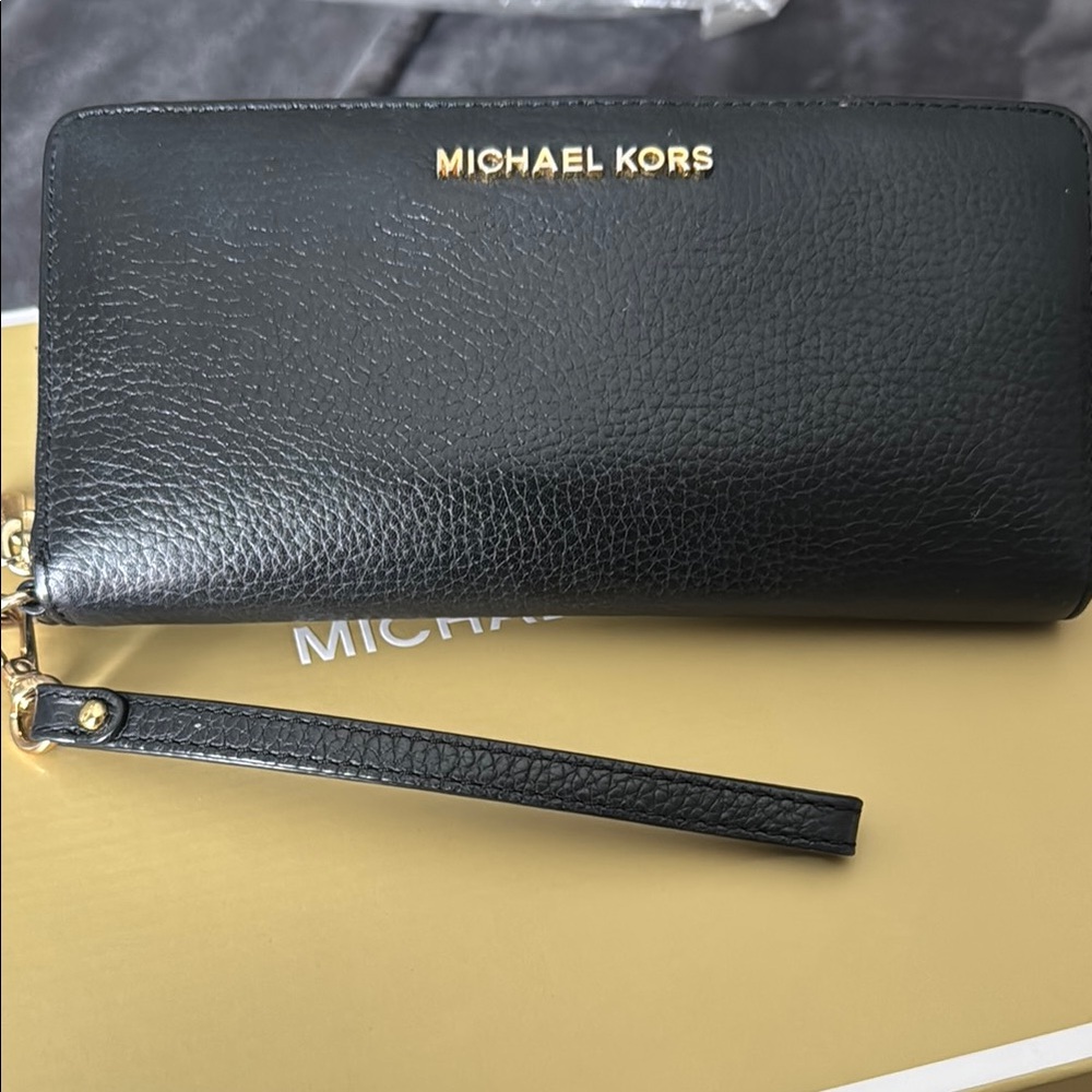 MICHAEL Michael Kors Black Wallet